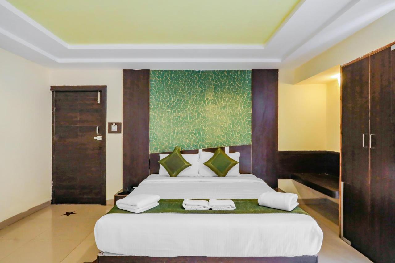 Treebo Trend Paradise, Indore Hotel Exterior photo